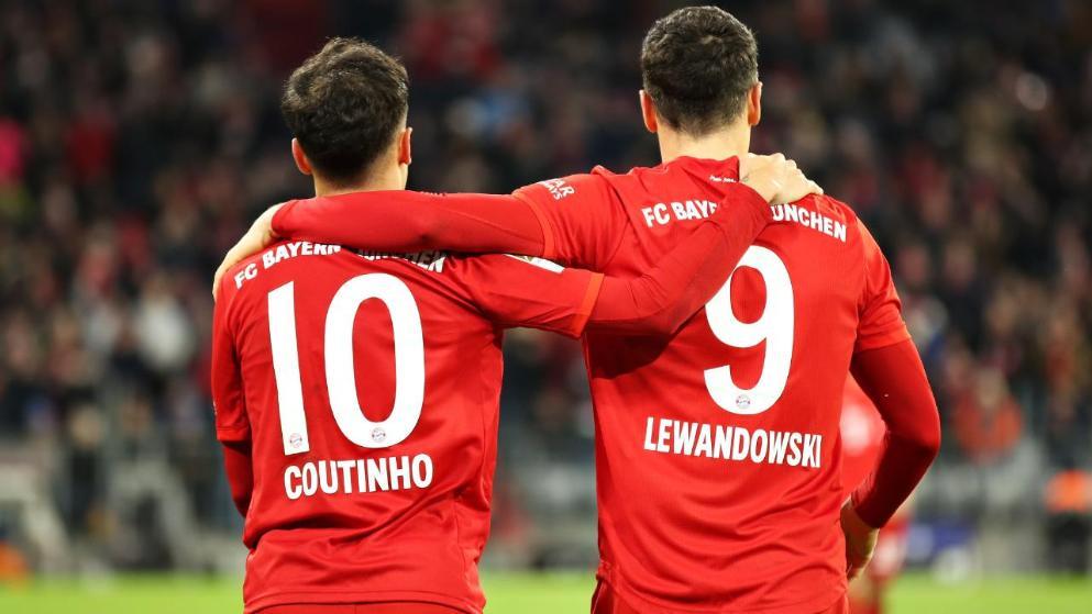  拜仁慕尼黑主场大胜 莱万梅开二度领衔  